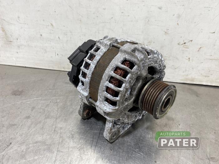 Usagé Dynamo Renault Megane IV Estate (RFBK) 1.5 Energy dCi 110 Prix € 52,50 Règlement à la marge proposé par Autoparts Pater