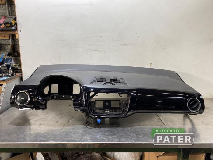 Używane Panel Volkswagen Up! (121) 1.0 12V 60 Cena € 367,50 Procedura marży oferowane przez Autoparts Pater