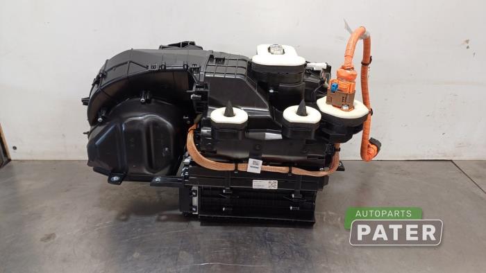 Begagnade Värmarhus Renault Megane E-Tech (RCB) 60 kWh Pris € 131,25 Marginaltabell erbjuds av Autoparts Pater