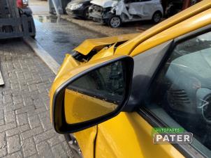 Używane Lusterko zewnetrzne lewe Mitsubishi Space Star (A0) 1.2 12V Cena € 183,75 Procedura marży oferowane przez Autoparts Pater