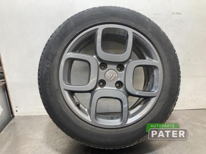Felge + Reifen Citroen C4 Cactus 1.2 PureTech 110 12V - 9802911977  Leichtmetall MICHELIN