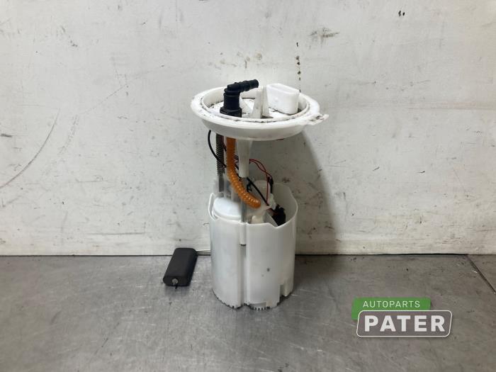 Begagnade Bensinpump Volkswagen Up! (121) 1.0 12V 60 Pris € 21,00 Marginaltabell erbjuds av Autoparts Pater