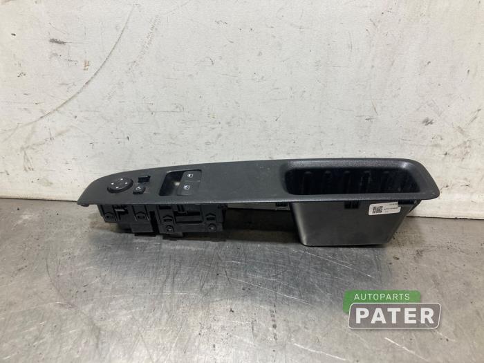 Usados Interruptor combinado de ventanillas Hyundai i10 1.0 12V Precio € 26,25 Norma de margen ofrecido por Autoparts Pater