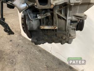 Engine from a Volkswagen Up! (121) 1.0 12V 60 2015