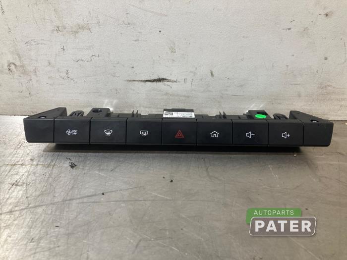Używane Przelacznik MG MG4 Electric Comfort, Luxury 64 kWh Cena € 36,75 Procedura marży oferowane przez Autoparts Pater
