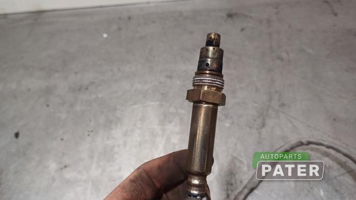 NOx-sensor från en Opel Vivaro 2.0 CDTI 122 2020