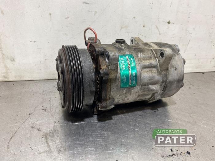 Usagé Pompe clim Fiat Ducato (243/244/245/247) 2.8 JTD Prix € 127,05 Prix TTC proposé par Autoparts Pater