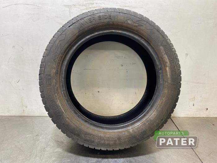 Używane Opona Fiat Seicento (187) 1.1 MPI S,SX,Sporting Cena € 21,00 Procedura marży oferowane przez Autoparts Pater