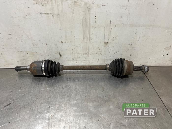 Begagnade Drivaxel, vänster fram Fiat 500 (312) 1.2 Pris € 36,75 Marginaltabell erbjuds av Autoparts Pater