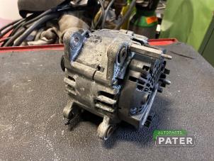 Dynamo van een Skoda Octavia Combi (1Z5) 1.2 TSI 2011