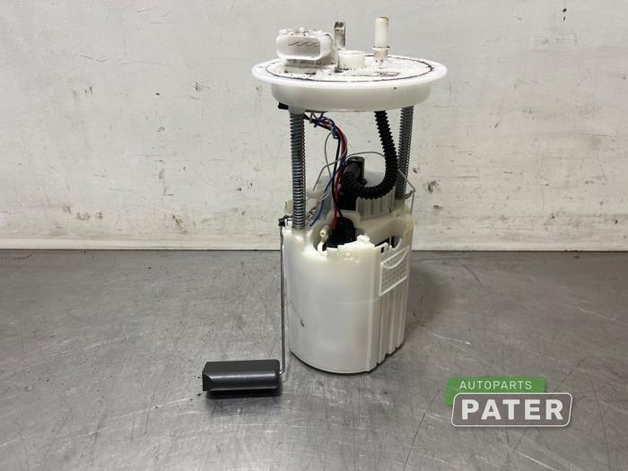 Begagnade Bensinpump Opel Karl 1.0 12V Pris € 26,25 Marginaltabell erbjuds av Autoparts Pater