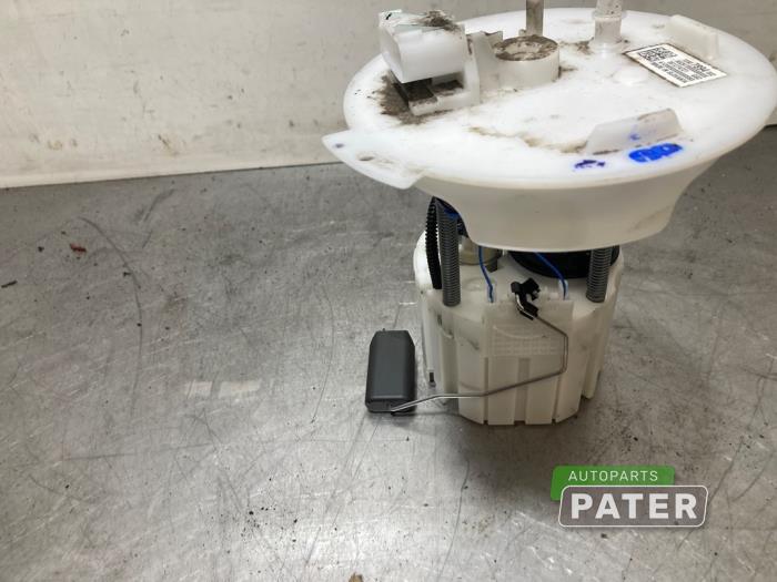 Usagé Pompe essence Opel Astra K 1.2 Turbo 12V Prix € 42,00 Règlement à la marge proposé par Autoparts Pater