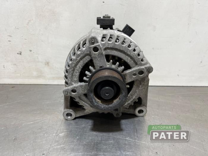 Usagé Dynamo BMW 3 serie Touring (F31) 320d 2.0 16V EfficientDynamicsEdition Prix € 63,00 Règlement à la marge proposé par Autoparts Pater