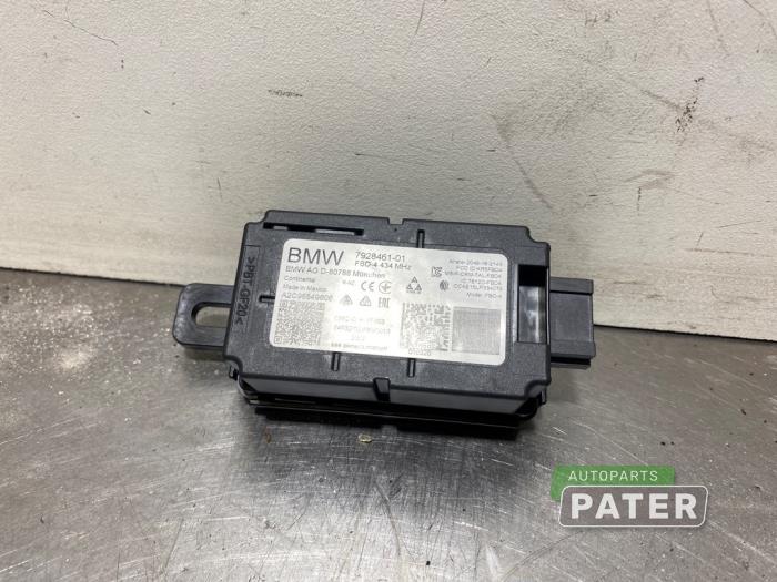 Używane Keyless Entry-Antena BMW 5 serie (G30) 523d Mild Hybrid Cena € 15,75 Procedura marży oferowane przez Autoparts Pater