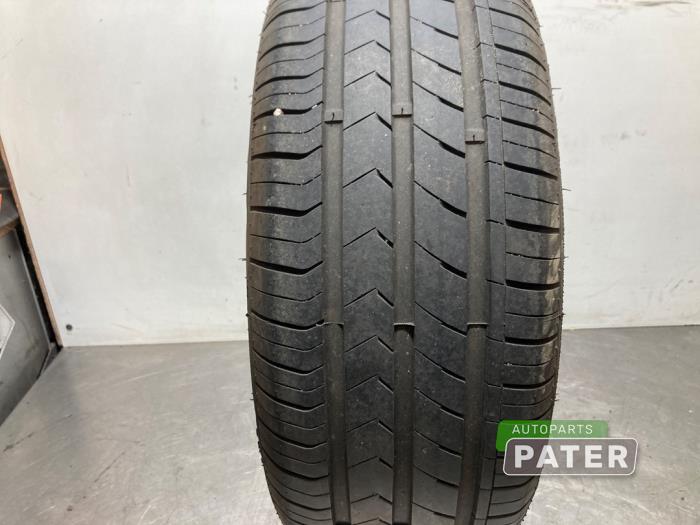 Opona z Mitsubishi Space Star (A0) 1.2 12V