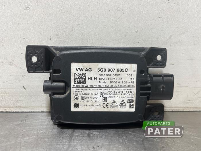 Begagnade Radarsensor Volkswagen Golf VII (AUA) 2.0 GTD 16V Pris € 105,00 Marginaltabell erbjuds av Autoparts Pater