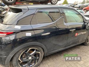 Begagnade Bakdörr, 4-dörrars, höger DS Automobiles DS 3/Crossback (UC/UJ/UR) E-Tense 50 kWh Pris € 498,75 Marginaltabell erbjuds av Autoparts Pater