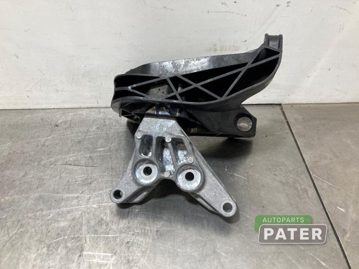 Gebrauchte Motorlager Peugeot 308 SW (F4/FC/FN/FR) 1.2 12V PureTech 130 Preis € 42,00 Margenregelung angeboten von Autoparts Pater