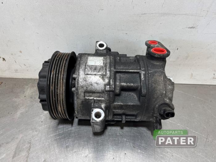 Usagé Compresseur de clim Opel Corsa D 1.3 CDTi 16V ecoFLEX Prix € 52,50 Règlement à la marge proposé par Autoparts Pater