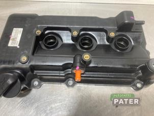 Ventildeckel van een Mitsubishi Space Star (A0) 1.2 12V 2022