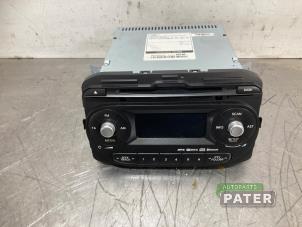 Używane Radioodtwarzacz CD Kia Picanto (TA) 1.2 16V Cena € 42,00 Procedura marży oferowane przez Autoparts Pater