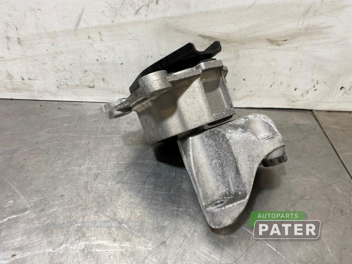 Engine mount Polestar Polestar 2, 2019 78kWh Long Range Dual Motor, Liftback, Electric, 300kW (408pk), 4x4, EAD31, 2019-04 / 2023-12, VSED (Used)