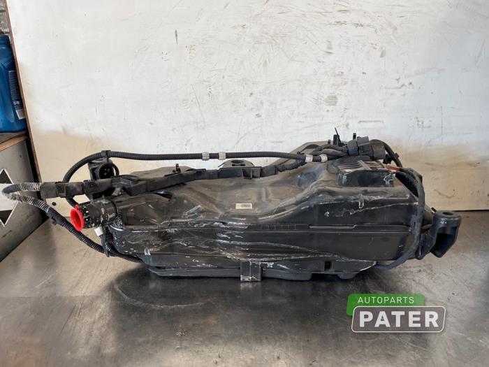 Gebrauchte Adblue Tank Audi A3 Limousine (8VS/8VM) 2.0 35 TDI 16V Preis € 105,00 Margenregelung angeboten von Autoparts Pater