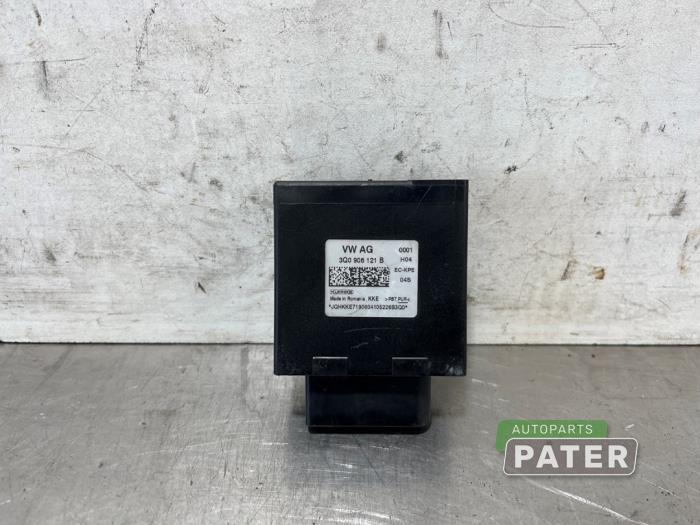 Używane Modul paliwowy ADM Audi A3 Limousine (8VS/8VM) 2.0 35 TDI 16V Cena € 26,25 Procedura marży oferowane przez Autoparts Pater