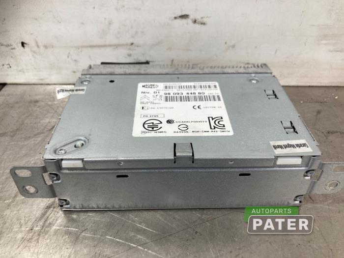 Używane Modul radiowy Citroen C4 Picasso (3D/3E) 1.6 16V eTHP Cena € 288,75 Procedura marży oferowane przez Autoparts Pater
