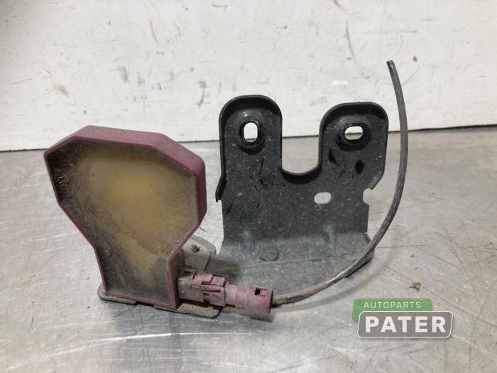 Begagnade Radarsensor Audi A6 (C7) 3.0 TDI V6 24V Quattro Pris € 10,50 Marginaltabell erbjuds av Autoparts Pater