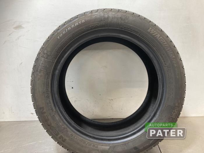 Begagnade Vinterdäck Ford Fiesta 6 (JA8) 1.25 16V Pris € 26,25 Marginaltabell erbjuds av Autoparts Pater