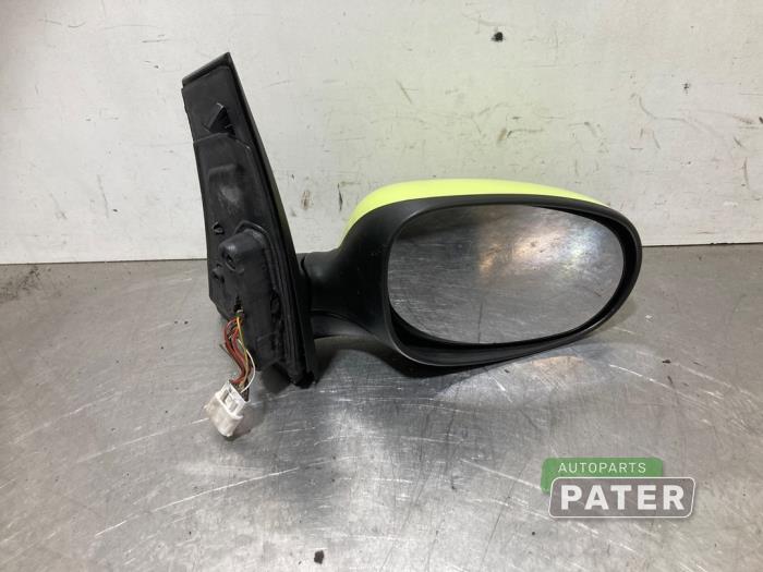 Usados Retrovisor externo derecha Ford Ka II 1.2 Precio € 31,50 Norma de margen ofrecido por Autoparts Pater