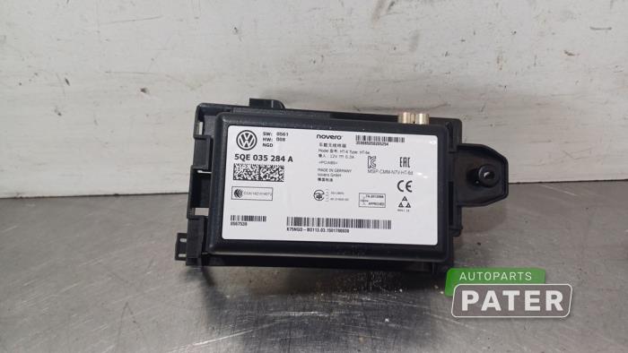 Używane Modul (rózne) Volkswagen Golf VII (AUA) 1.4 GTE 16V Cena € 36,75 Procedura marży oferowane przez Autoparts Pater