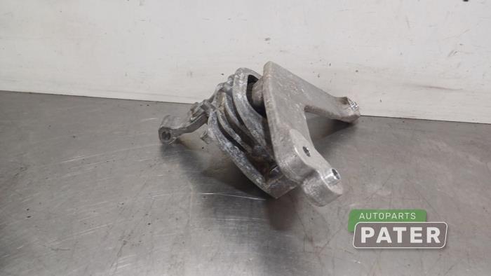 Usagé Support moteur Volkswagen Golf VII (AUA) 1.4 GTE 16V Prix € 26,25 Règlement à la marge proposé par Autoparts Pater