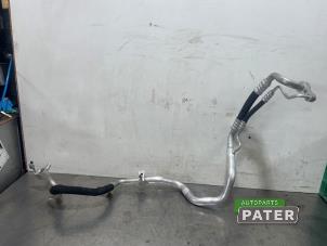 Usados Tubo de aire acondicionado Mercedes CLA (118.3) 1.3 CLA-180 Turbo 16V Precio € 52,50 Norma de margen ofrecido por Autoparts Pater