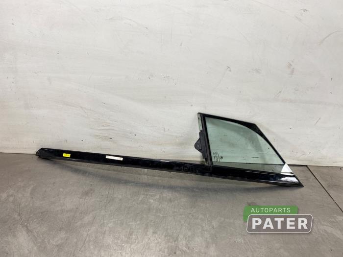 Usados Ventanilla triangular izquierda delante BMW i3 (I01) i3 120Ah Precio € 52,50 Norma de margen ofrecido por Autoparts Pater