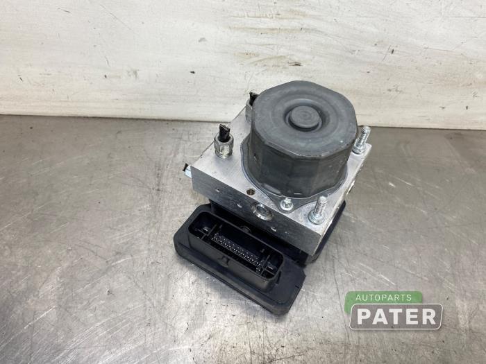 Begagnade ABS-pump Nissan Micra (K14) 1.0 12V Pris € 52,50 Marginaltabell erbjuds av Autoparts Pater