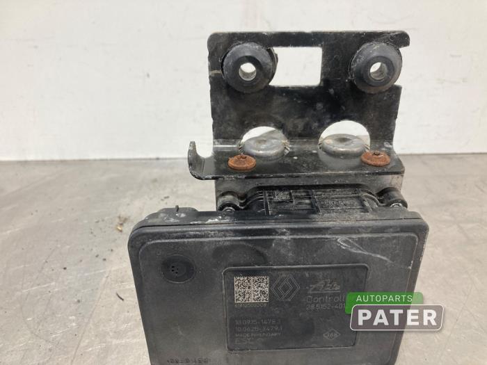 Usagé Bloc ABS Opel Vivaro 1.6 CDTI 95 Euro 6 Prix € 82,58 Prix TTC proposé par Autoparts Pater
