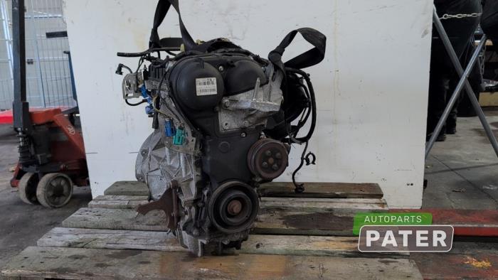 Motor van een Ford Focus 3 Wagon 1.6 Ti-VCT 16V 125 2012