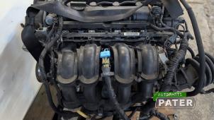 Motor van een Ford Focus 3 Wagon 1.6 Ti-VCT 16V 125 2012