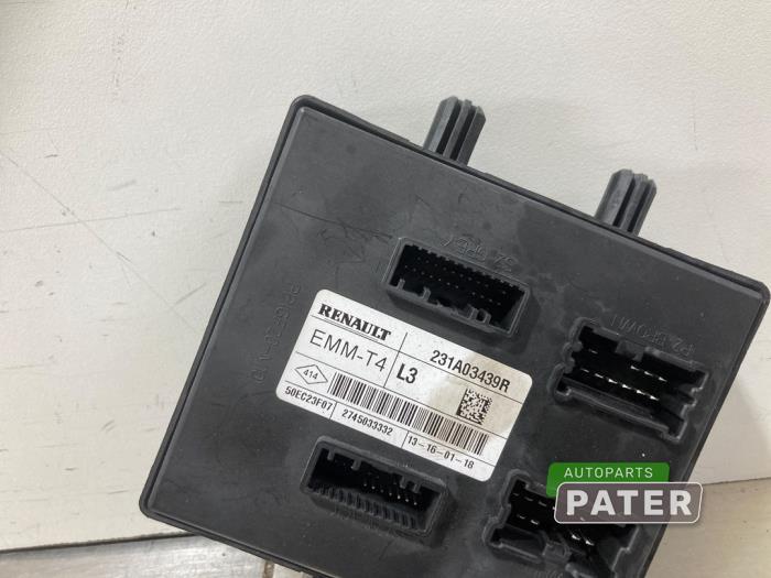 Usagé Ordinateur divers Opel Vivaro 1.6 CDTI 95 Euro 6 Prix € 63,53 Prix TTC proposé par Autoparts Pater
