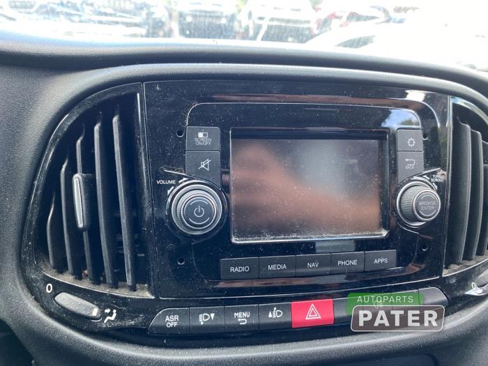 Usagé Système navigation Fiat Doblo Cargo (263) 1.6 D Multijet Prix € 444,68 Prix TTC proposé par Autoparts Pater