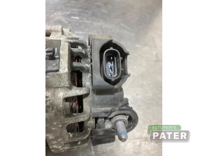 Dynamo från en Kia Picanto (TA) 1.0 12V 2014