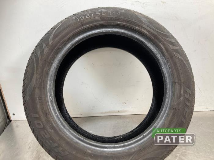 Używane Opona Seat Arosa (6H1) 1.4i Cena € 21,00 Procedura marży oferowane przez Autoparts Pater