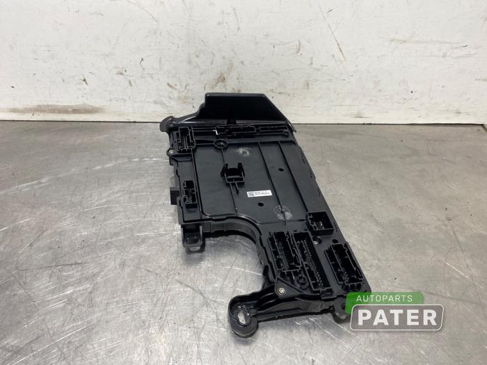 Used Body control computer Tesla Model 3 Standard RWD Plus, Long Range RWD Price € 131,25 Margin scheme offered by Autoparts Pater