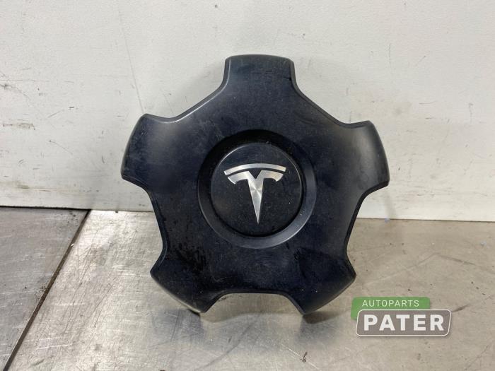 Używane Kolpak Tesla Model 3 Standard RWD Plus, Long Range RWD Cena € 15,75 Procedura marży oferowane przez Autoparts Pater