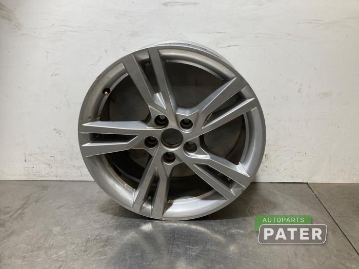 Używane Obrecz Audi A3 Limousine (8VS/8VM) 2.0 35 TDI 16V Cena € 131,25 Procedura marży oferowane przez Autoparts Pater