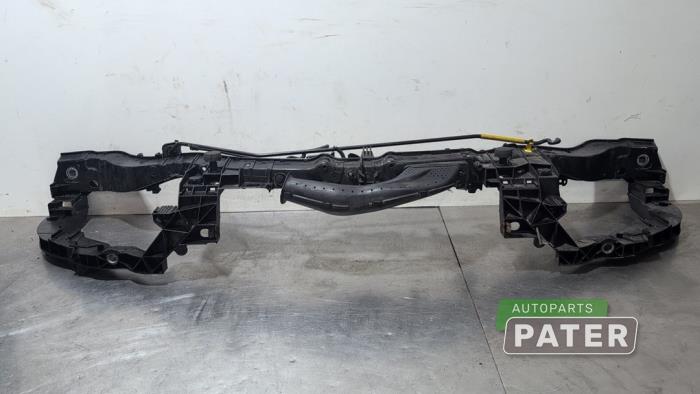 Begagnade Front Ford Focus 3 Wagon 1.6 Ti-VCT 16V 125 Pris € 99,75 Marginaltabell erbjuds av Autoparts Pater