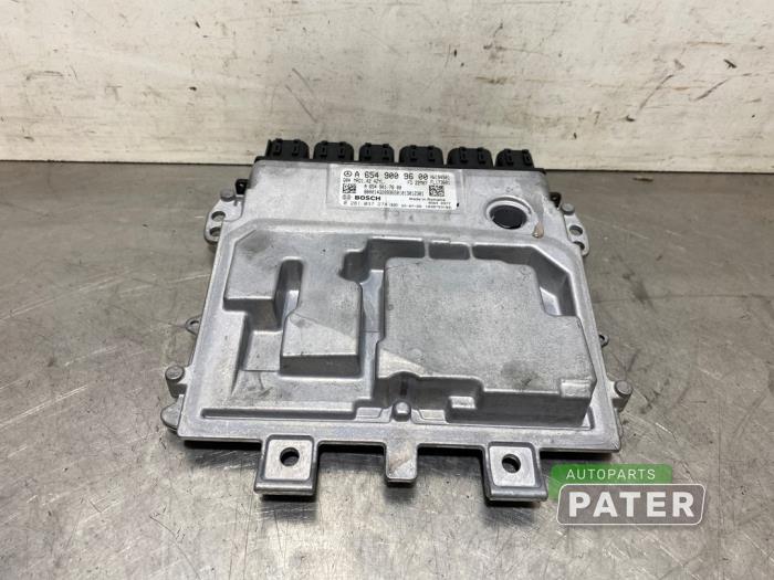 Used Engine management computer Mercedes E Estate (S213) E-300de 2.0 Turbo 16V Price € 131,25 Margin scheme offered by Autoparts Pater