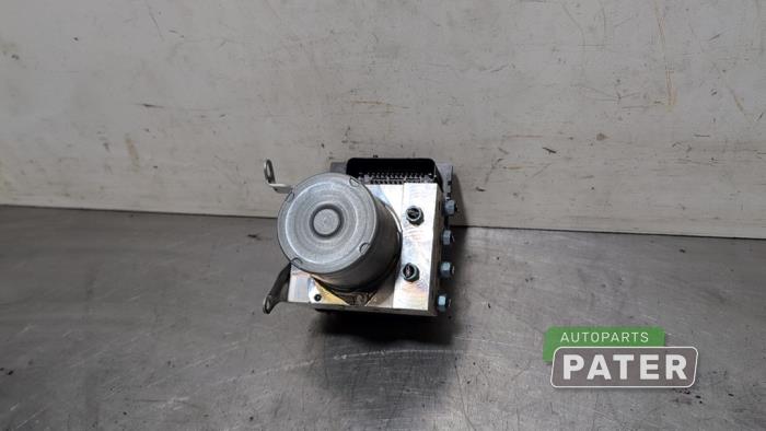 Usagé Bloc ABS BMW X1 (E84) sDrive 18i 2.0 16V Prix € 105,00 Règlement à la marge proposé par Autoparts Pater